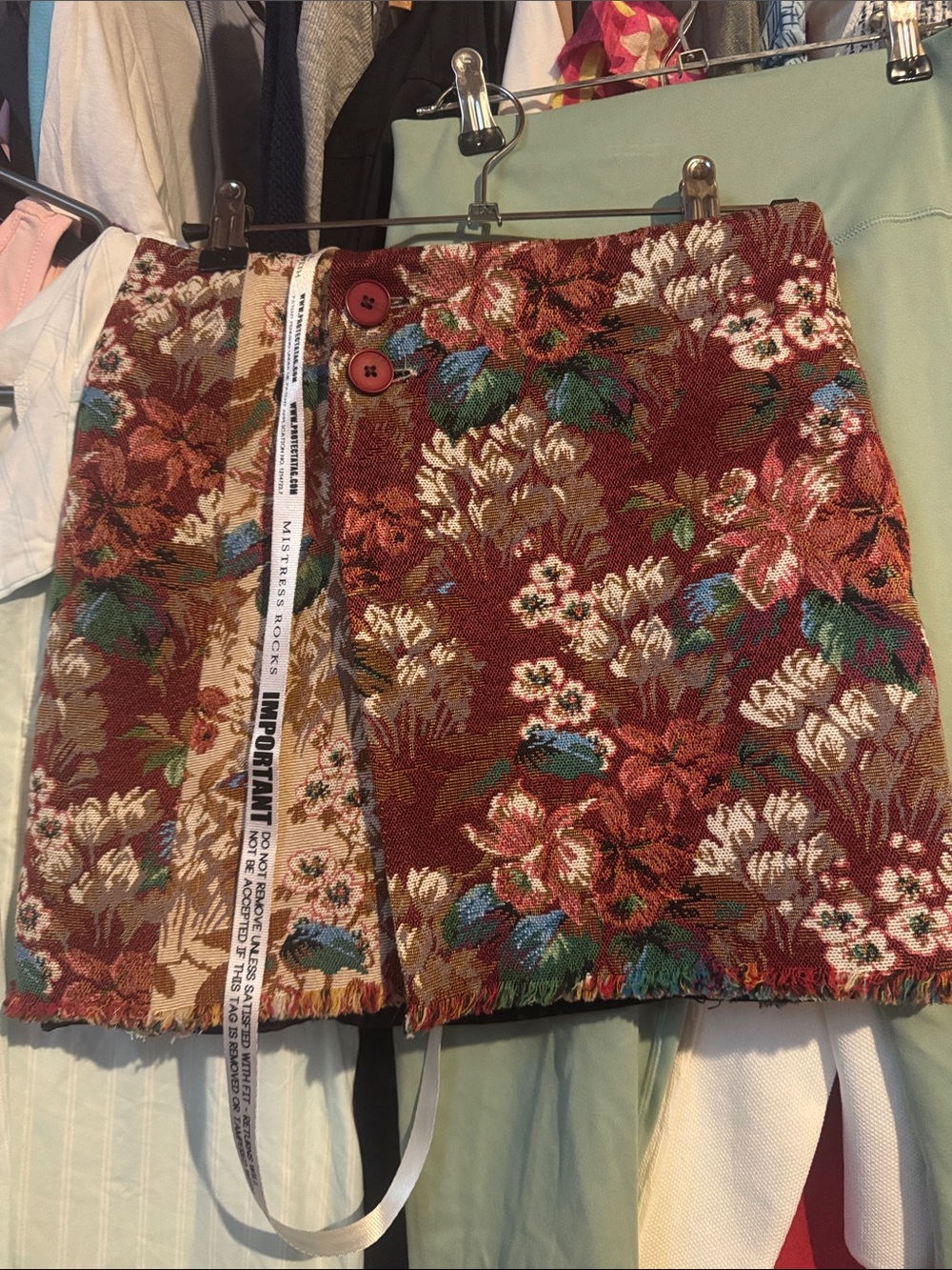 15. Mistress Rocks • NWT Tapestry Skirt W13” - Picture 3 of 5